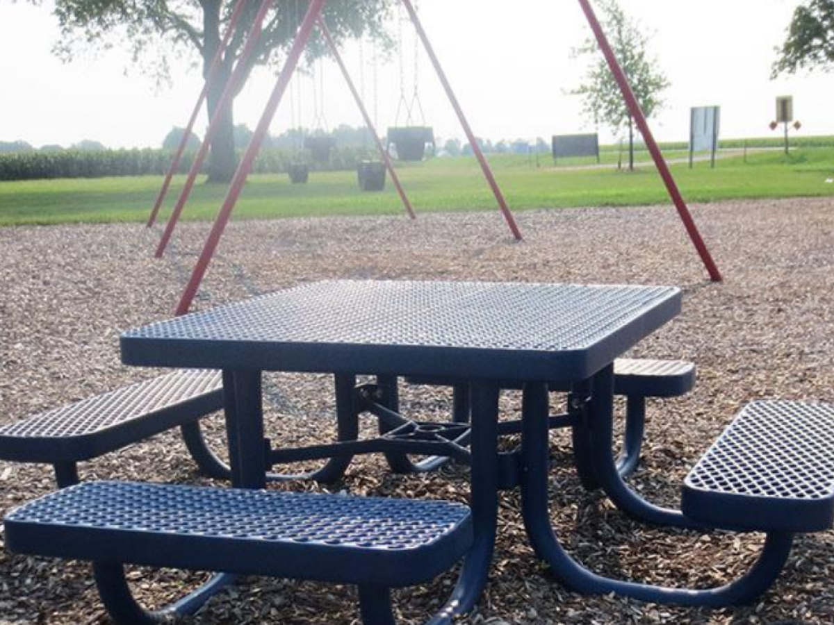Outdoor Picnic Table - SWS Group