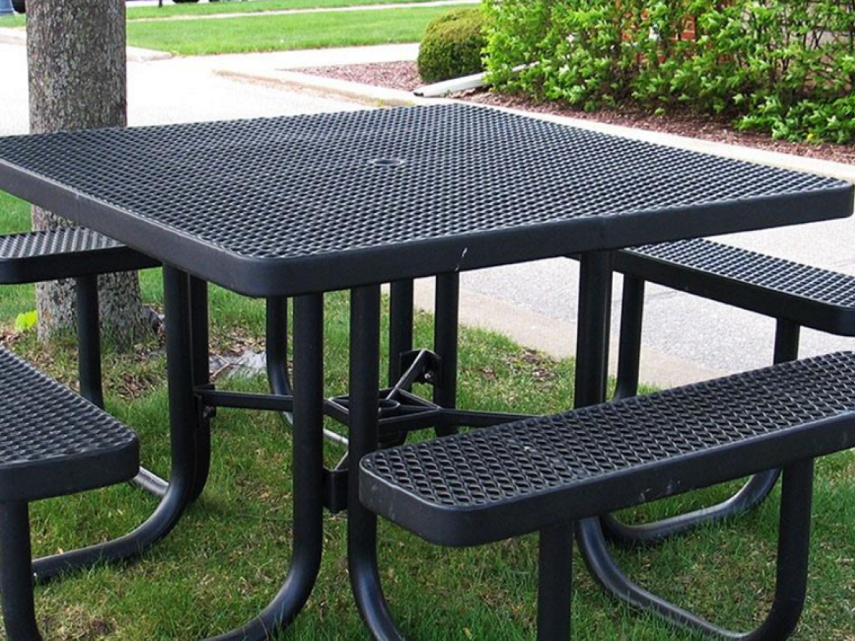 Outdoor Picnic Table - SWS Group